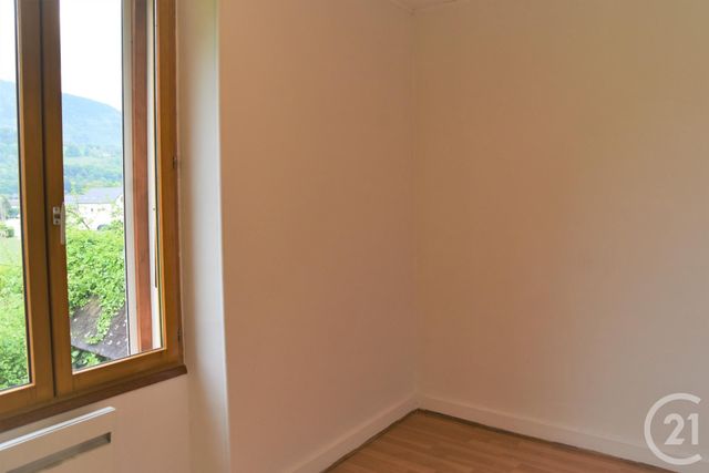Appartement Duplex à louer - 4 pièces - 91.16 m2 - LA CROIX DE LA ROCHETTE - 73 - RHONE-ALPES - Century 21 Immobilière De La Vallée