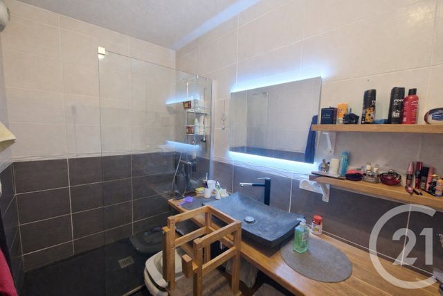 Appartement F3 à vendre - 3 pièces - 64.5 m2 - PONTCHARRA - 38 - RHONE-ALPES - Century 21 Immobilière De La Vallée